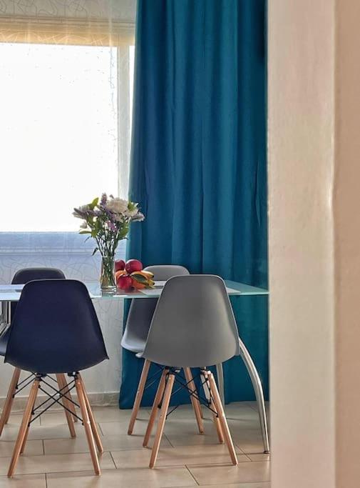 Teo Apartment Paphos Bagian luar foto