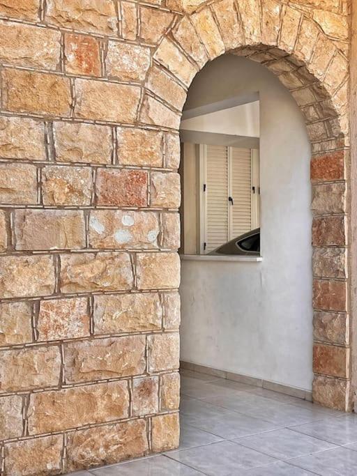 Teo Apartment Paphos Bagian luar foto